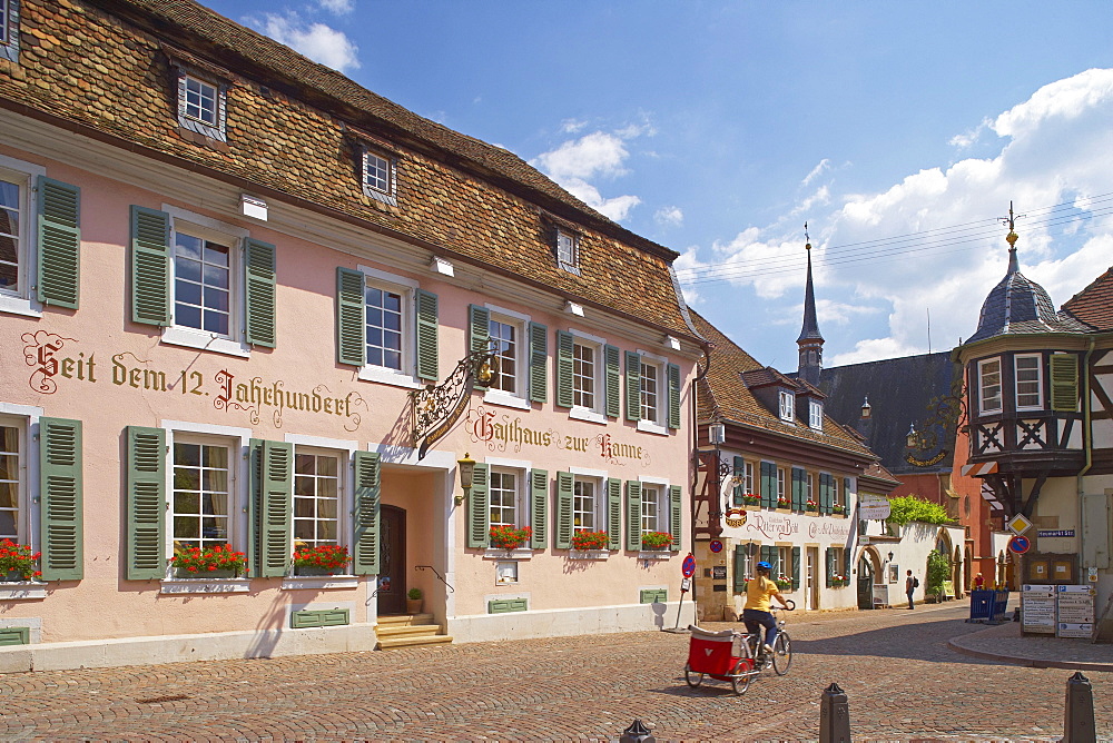 Deidesheim a.d. Weinstrasse, Gasthaus zur Kanne, Kreis Bad Duerkheim, Deutsche Weinstrasse, Palatinate, Rhineland-Palatinate, Germany, Europe