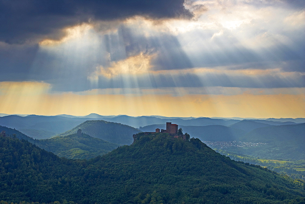 Trifels castle, Anebos castle, Annweiler, Rhineland-Palatinate, Germany