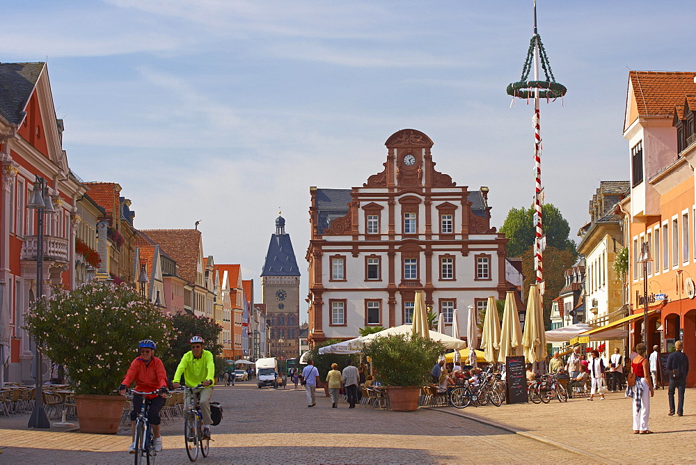 Maximilian street and Altpoertel (town gate), Speyer, Rhineland-Palatinate, Germany, Europe