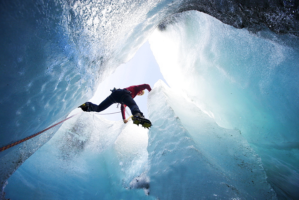 Man ice climbing, Pasterze Glacier, Grossglockner, Carinthia, Austria