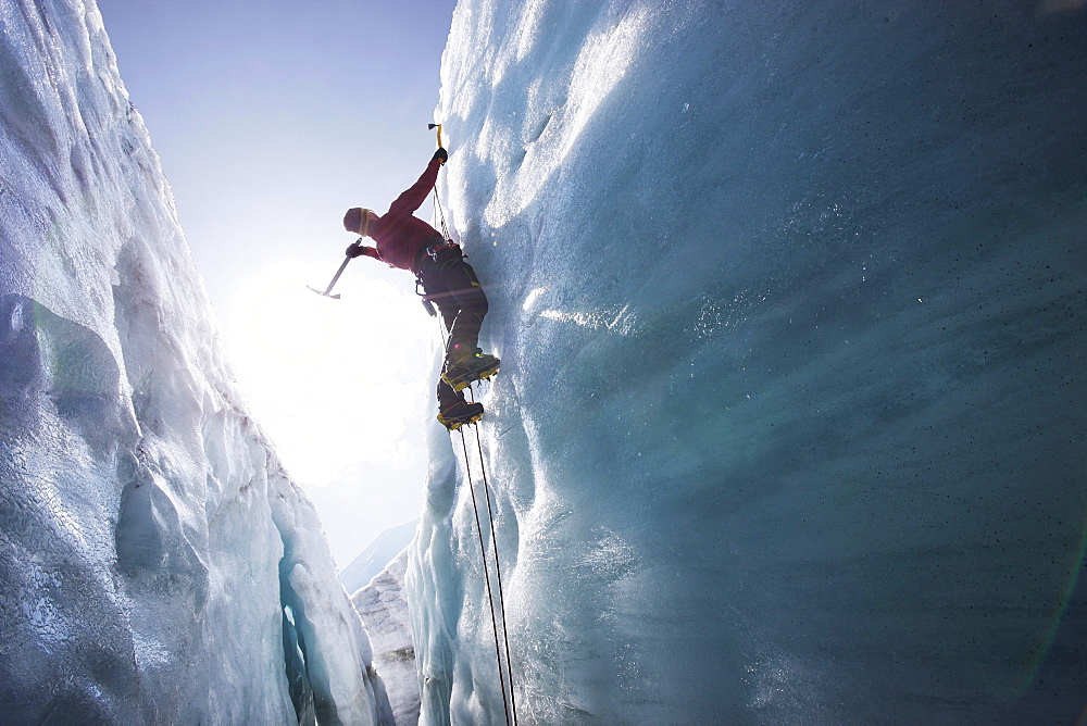 Man ice climbing, Pasterze Glacier, Grossglockner, Carinthia, Austria