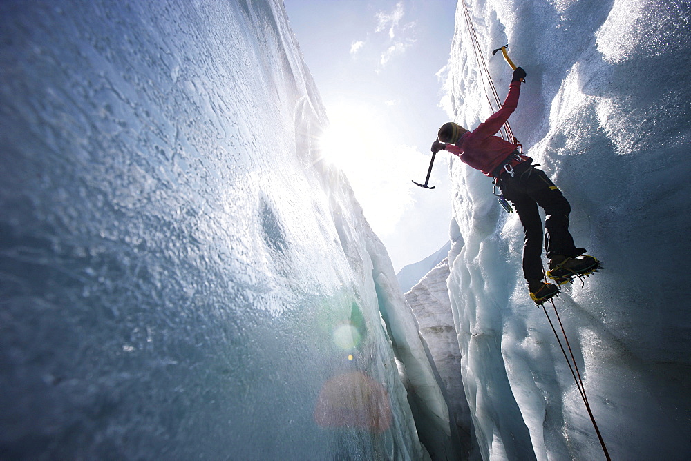 Man ice climbing, Pasterze Glacier, Grossglockner, Carinthia, Austria