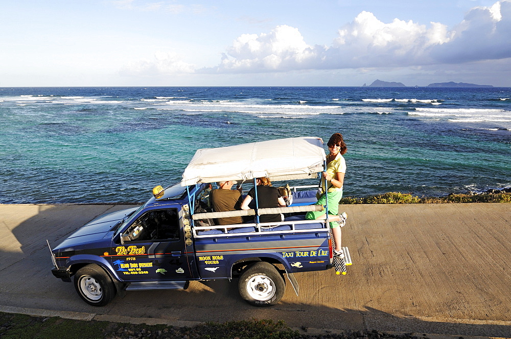 Park Bay, Crescent Beach, Bequia, Saint Vincent, Caribbean