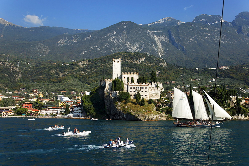 Sailing ship, Scaliger Castle, Malcesine, Lake Garda, Veneto, Italy