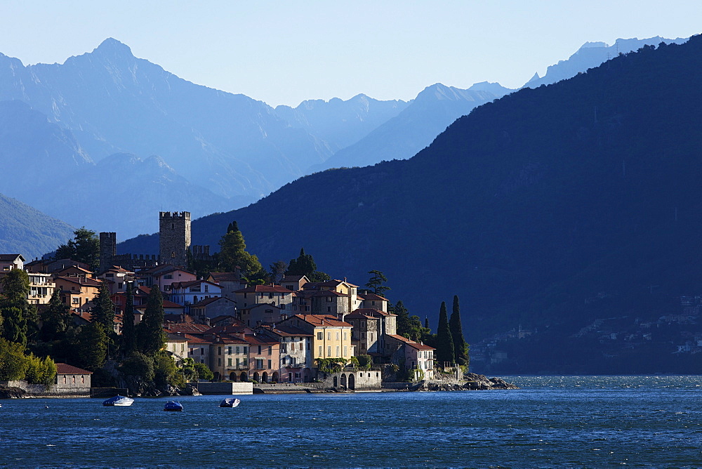 Castle, Lakeside, Rezzonico, Lake Como, Lombardy, Italy