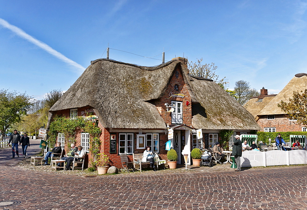 Cafe, Nieblum, North Sea Island Foehr, Schleswig-Holstein, Germany