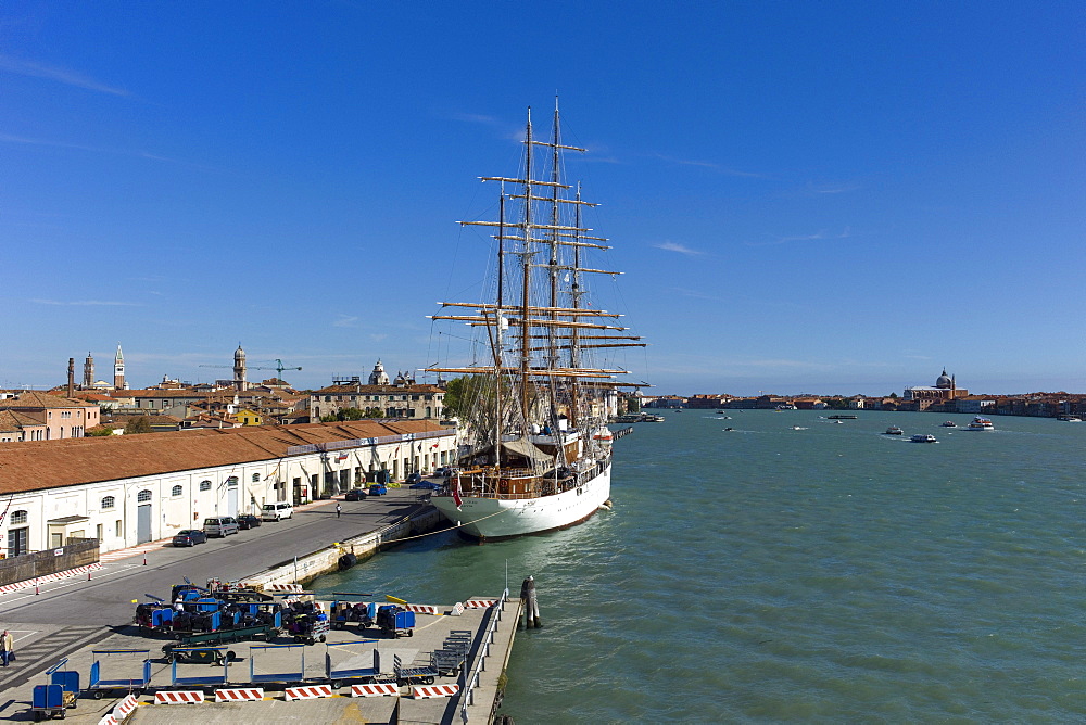 Sailing cruiseship Sea Cloud, Sea Cloud Cruises, on the Canale della Giudecca, Venice, Veneto, Italy, Europe