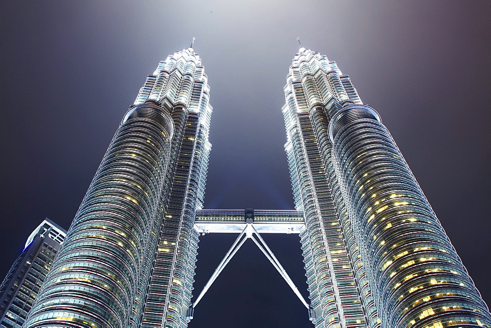 Petronas Towers at night, 452 Meters high, architect CÃˆsar Antonio Pelli, Kuala Lumpur, Malaysia, Asia