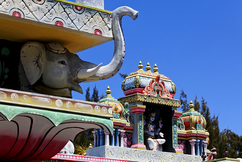 Statues at an indian temple at Pereybere, Mauritius, Africa