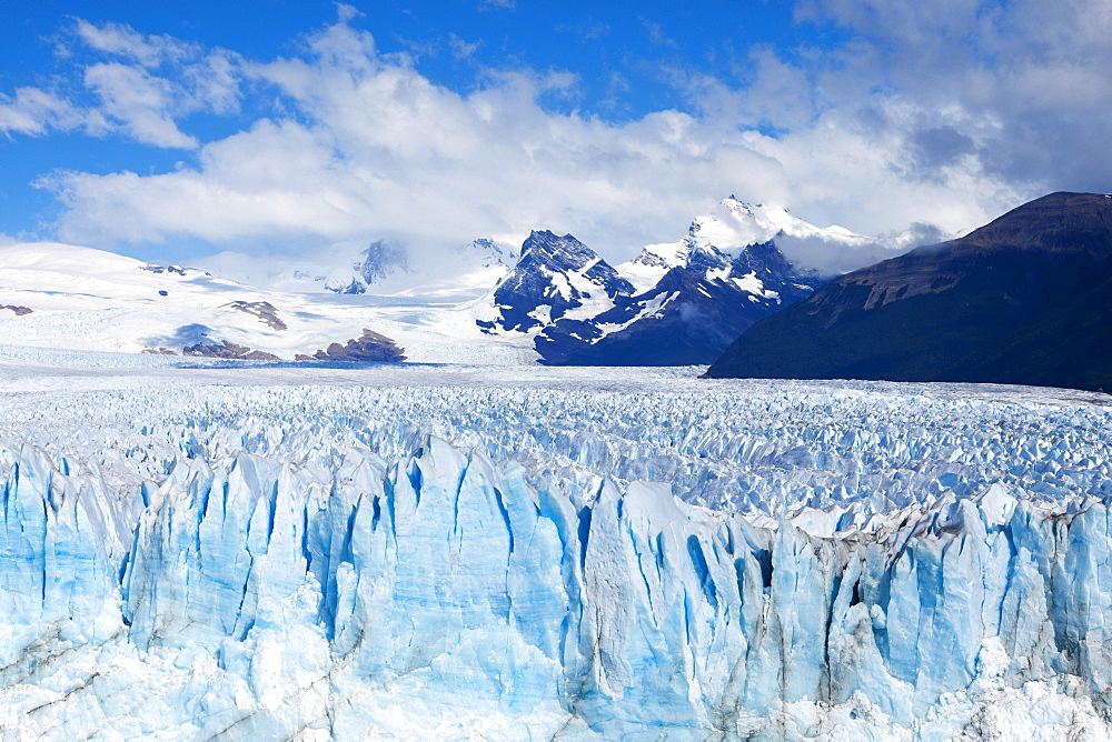 Perito Moreno glacier, Lago Argentino, Los Glaciares National Park, near El Calafate, Patagonia, Argentina