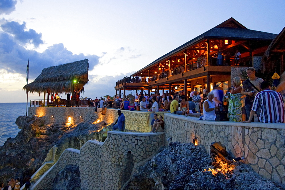 Jamaica Negril Ricks Cafe open air bar viewpoint at sunset