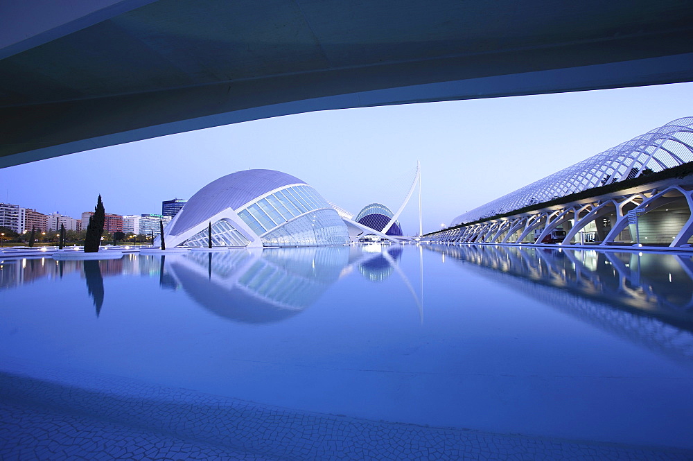 L'Hemisferic, Architect Santiago Calatrava, Valencia, Spain