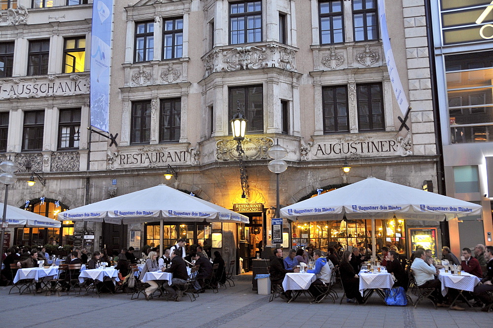 People at outdoor seating of restaurant Augustiner in the pedestrian area, Neuhauserstrasse, Munich, Bavaria, Germany, Europe