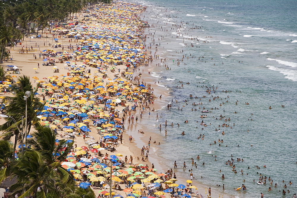 Crowded Sunday afternoon beach, Recife, Pernambuco, Brazil, South America