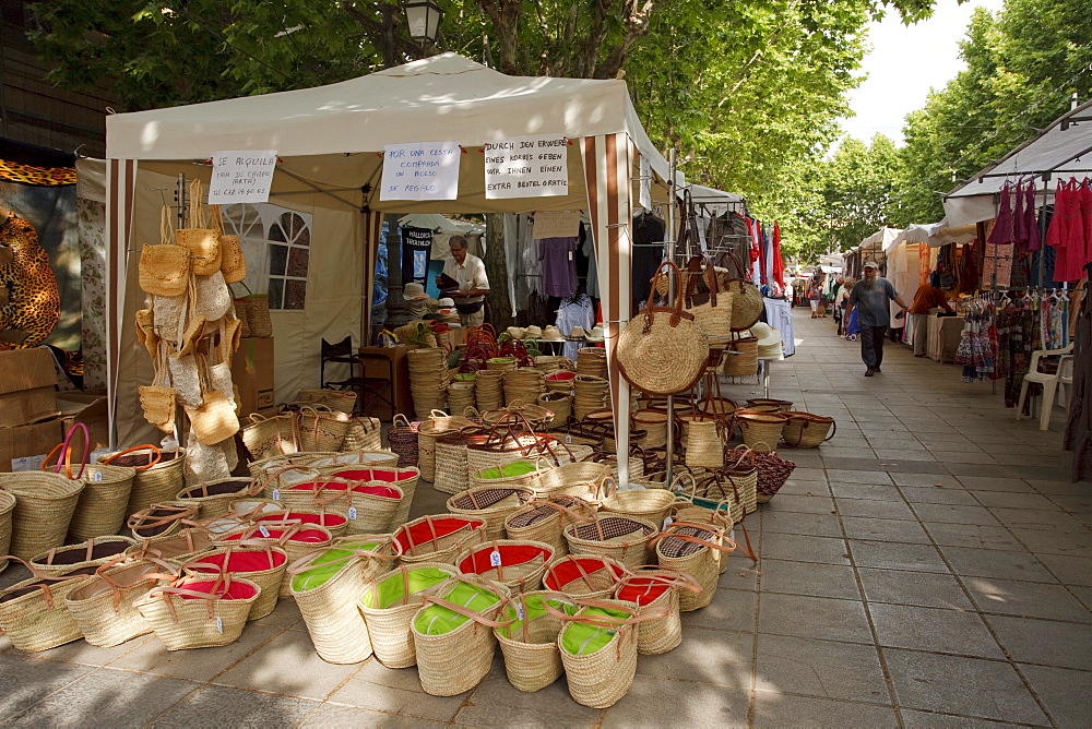 Weekly market, Arta, town, Mallorca, Balearic Islands, Spain, Europe