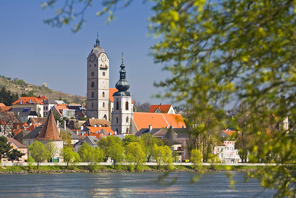 View of the town of Krems with church in the sunlight, Wachau, Lower Austria, Austria, Europe