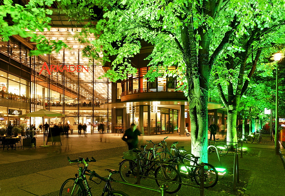 Old Potsdam Street, Potsdam Place Arcades, Potsdam Place, Festival of Lights, Berlin, Germany