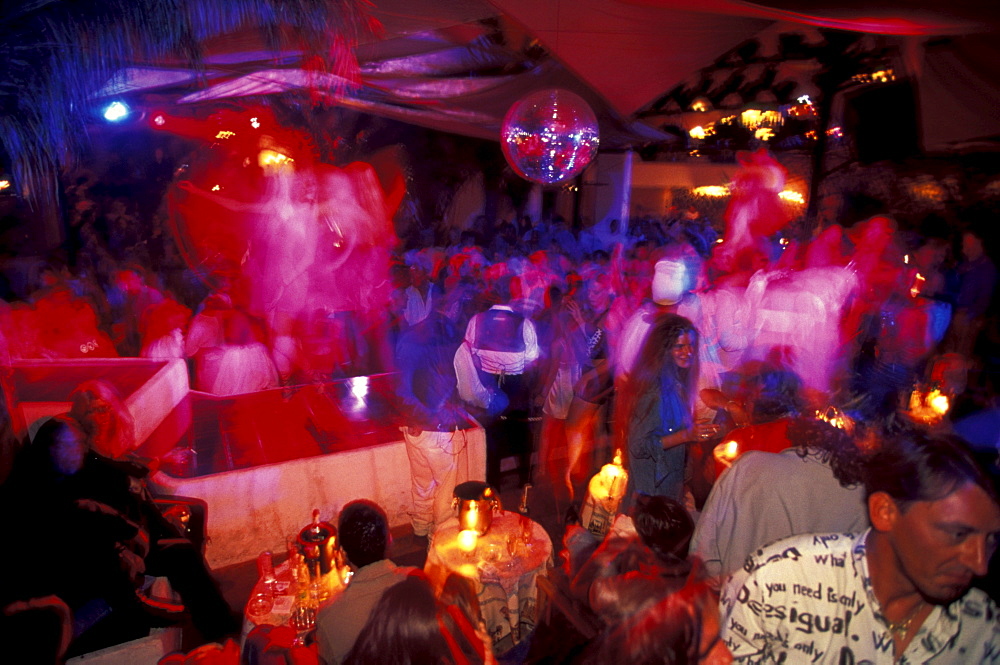 People dancing at the discotheque La Pacha, Ibiza, Canary Islands, Spain, Europe