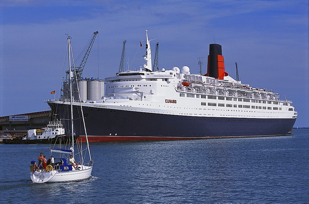 Queen Elisabeth II, Southampton, Hampshire, England, Great Britain