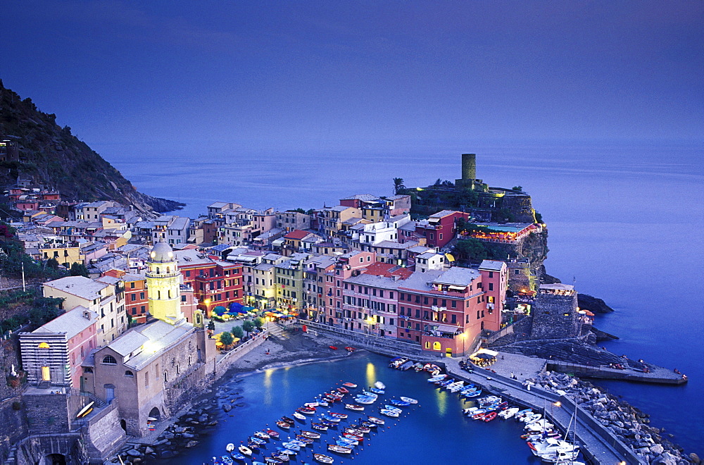 Vernazza in the evening, view from above, Cinque Terre, Liguria, Italia