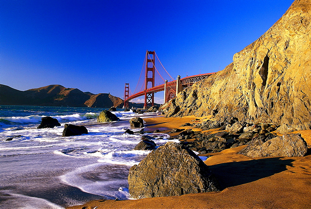 Golden Gate Bridge, San Francisco, California, USA