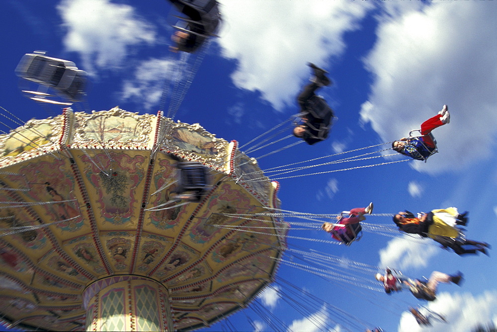 Swing carousel, Oktoberfest, Munich, Bavaria, Germany