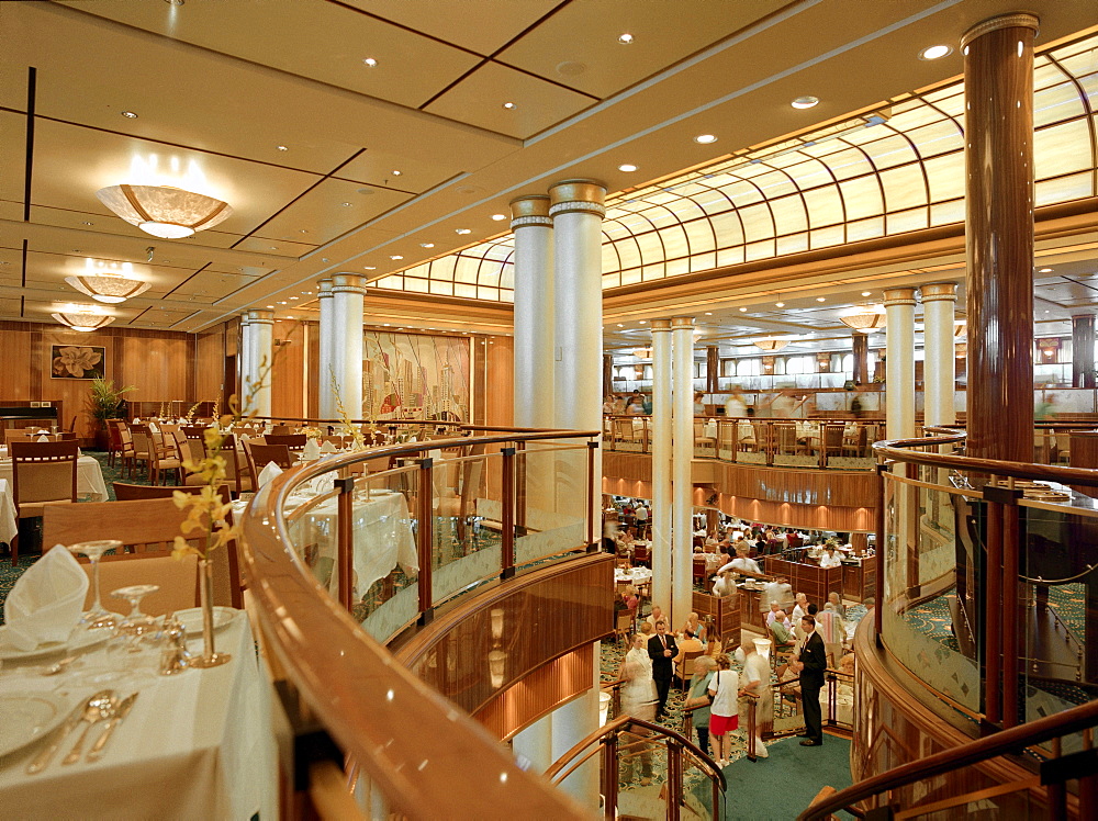 Britannia Restaurant, Queen Mary 2