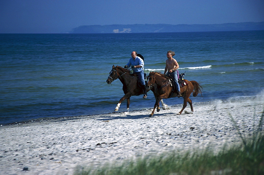 Riders, Beach of Seaside Resort Binz, Ruegen, Mecklenburg-Vorpommern, Germany