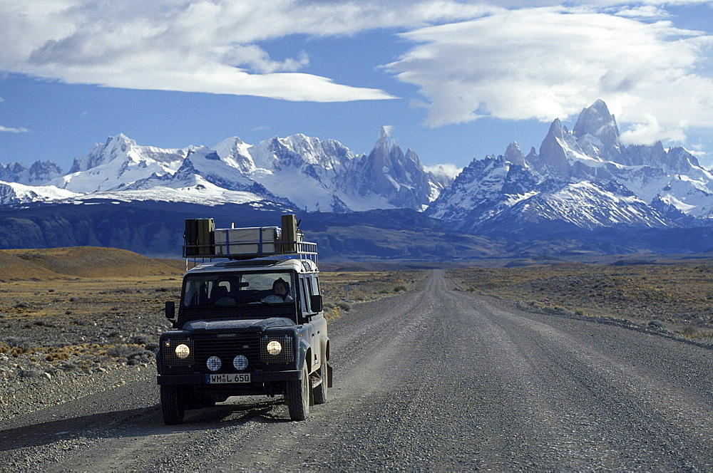 Car on road in front of Mount Fitz Roy, El CaltÃˆn, Patagonia, Argentina, South America, America