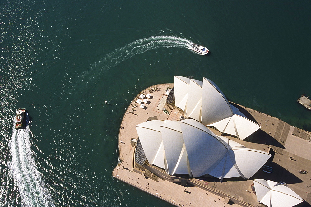 Sydney Opera House from the air, Sydney Opera House, architect Jorn Utzon, Sydney Harbor, Sydney, New South Wales, Australia