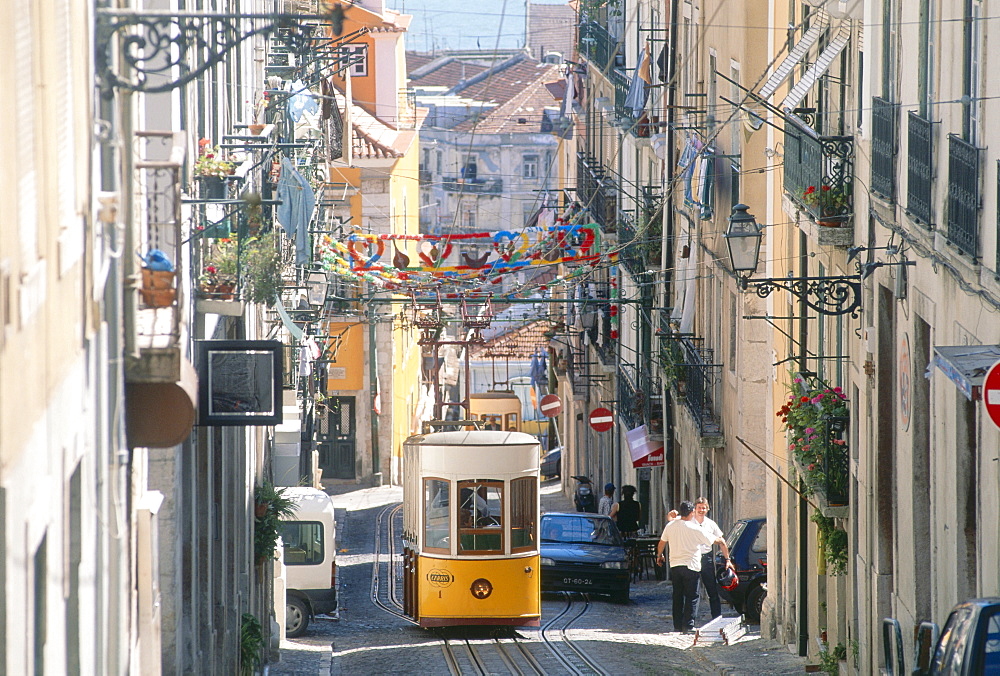 Cablecar Elevador da Bica, Bica, Lisbon, Portugal