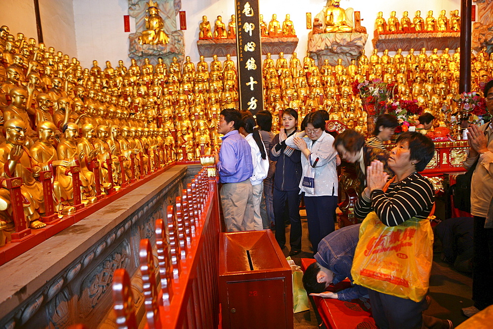 Longhua Temple, Longhua Temple and pagoda, oldest and largest buddhist temple in Shanghai, thousand-buddha-hall