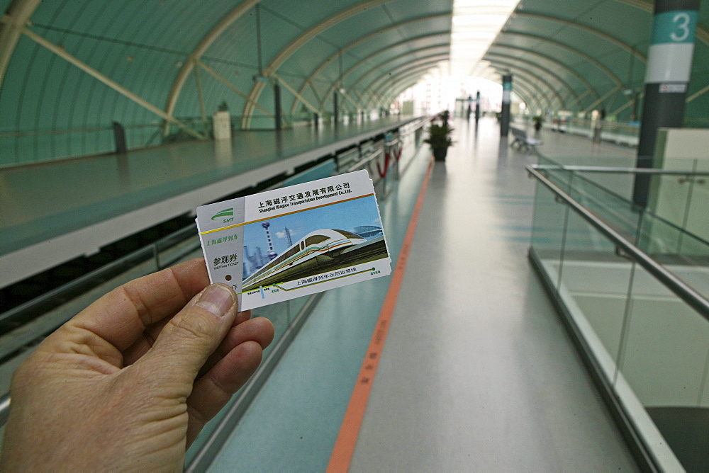 ticket Maglev, ticket, Transrapid, magnetic levitation, Joint, Venture, Siemens, connects Pudong Airport with downtown Shanghai, joint venture, German consortium