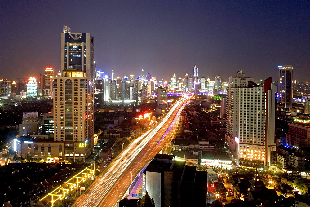 Gaojia motorway, night, Gaojia, elevated highway system, im Zentrum von Shanghai, Expressway