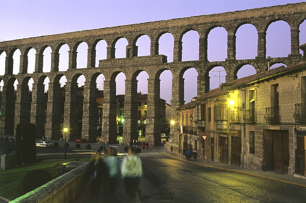 Roman aqueduct, Segovia, Castilla-Leon, Spain105