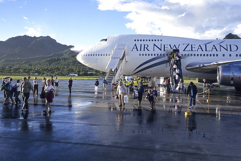 Air New Zealand 747-400, Rarotonga Airport, Rarotonga, Cook Islands