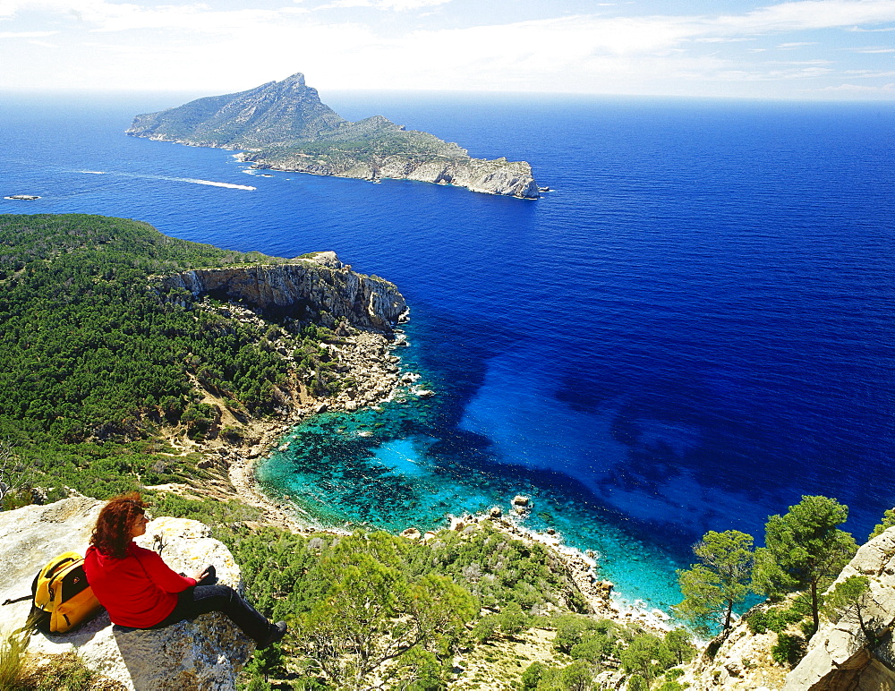 Hike to Sa Trapa, Cala Basset, Isla Dragonera, near Sant Telm, Mallorca, Spain