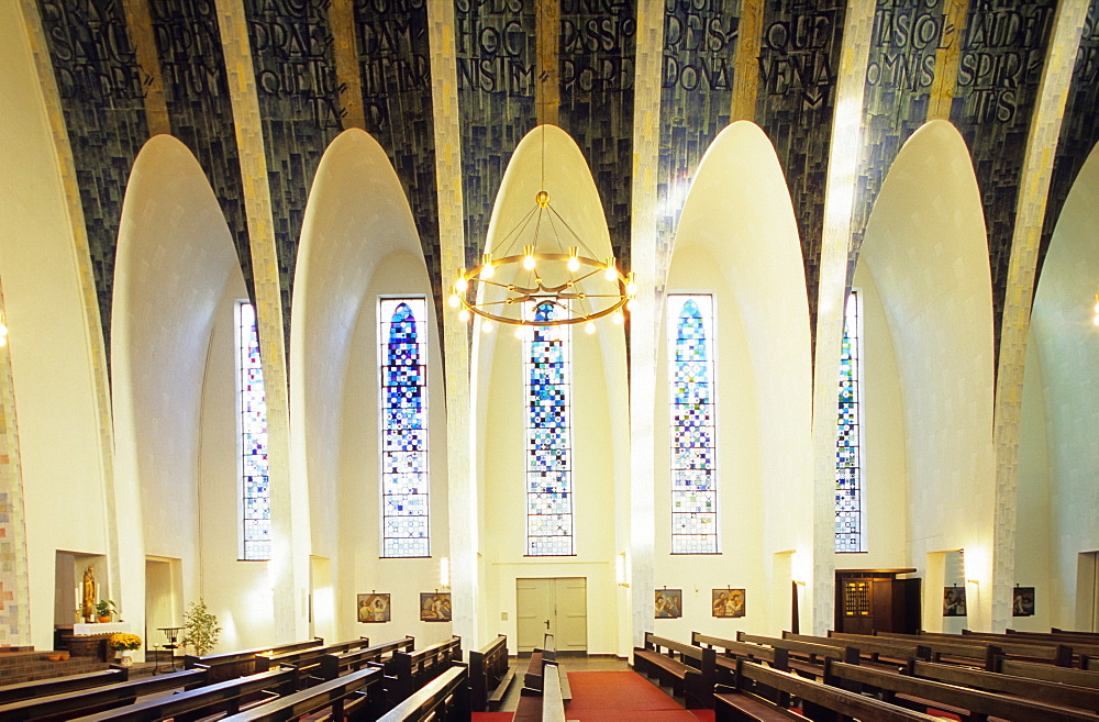 Europe, Germany, North Rhine-Westphalia, Ruhr Area, Gelsenkrichen, Heilig-Kreuz-Kirche