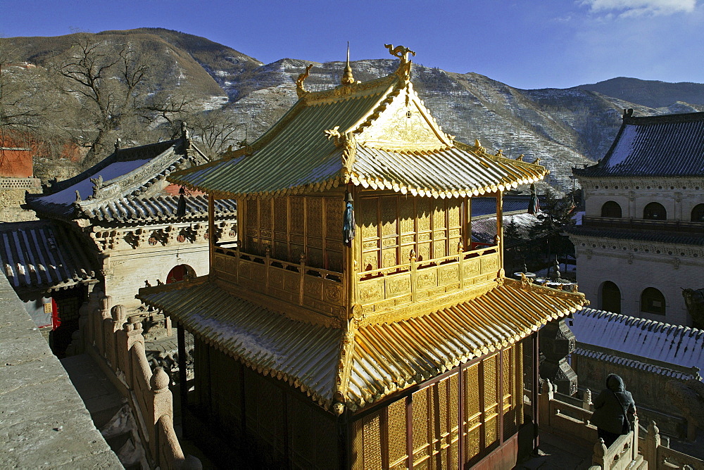 Copper Palace, Xian Tong Temple, Mount Wutai, oldest monastery in Wutai Shan, Ming dynasty, Five Terrace Mountain, Buddhist Zentrum, town of Taihuai, Shanxi province, China