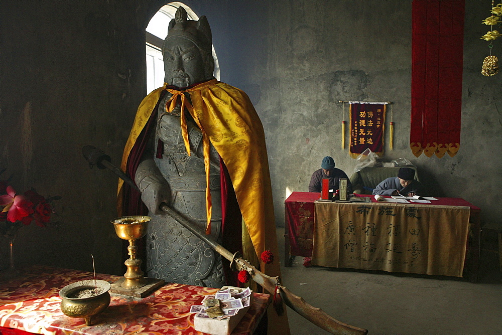 Temple guard in the summit temple, Northern Terrace, Mount Wutai Shan, Five Terrace Mountain, Buddhist Centre, town of Taihuai, Shanxi province, China