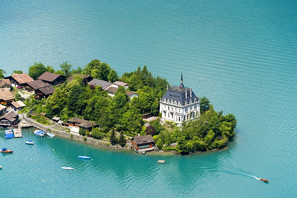 View on Iseltwald, Lake Brienz, Bernese Oberland (highlands), Canton of Bern, Switzerland