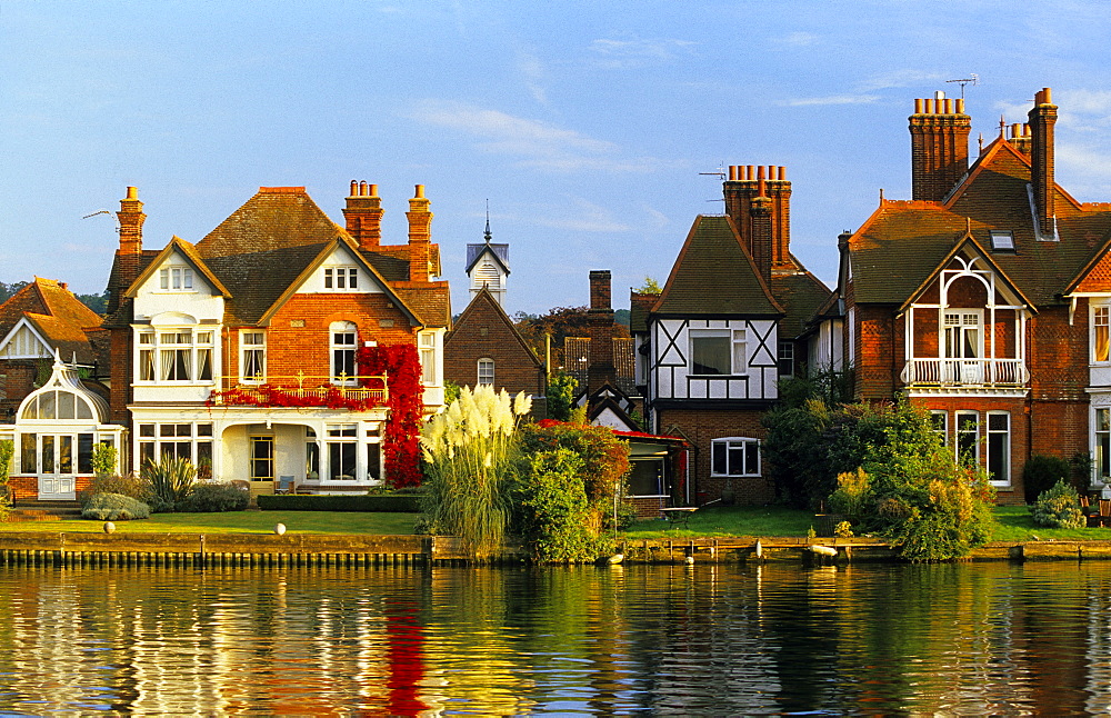 Europe, England, Buckinghamshire, Marlow, river Thames