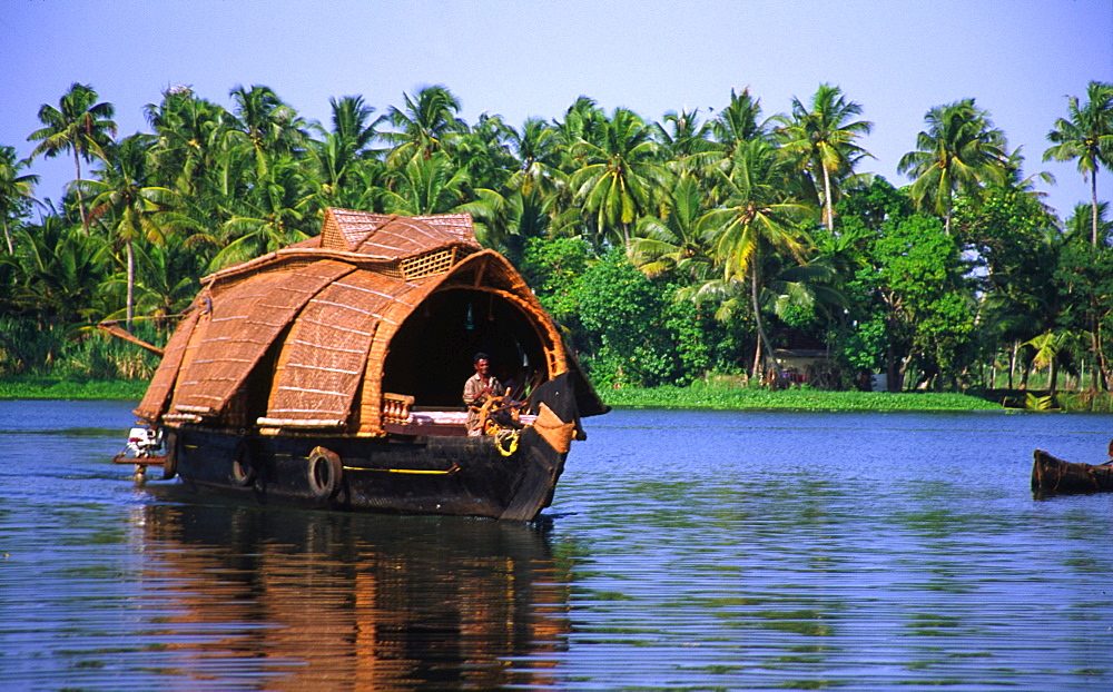 India Kerala house boat in backwaters