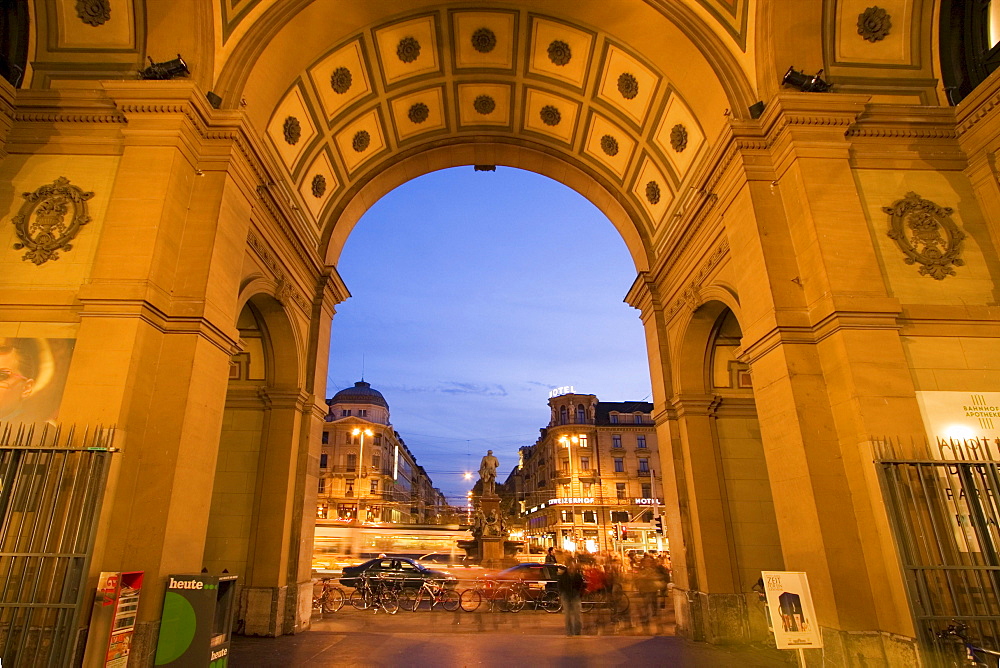 Switzerland, Zuerich, railway station at twilight