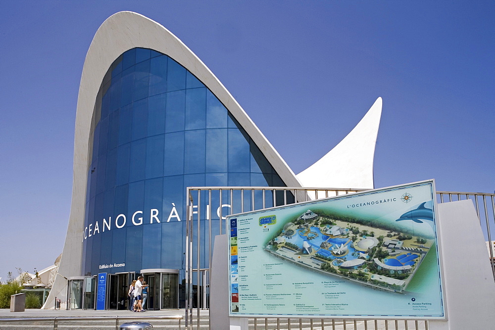 entrance L'Oceanografic, architect Felix Candela, Valencia, Spain