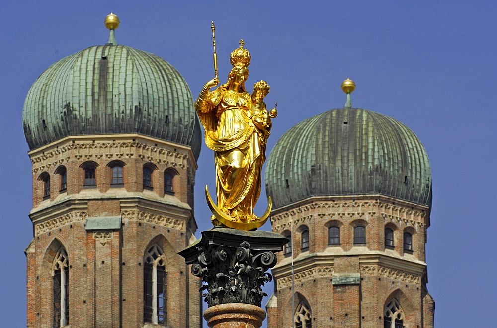 The Frauenkirche with Mariensaule, Cathedral, Munich, Bavaria, Germany