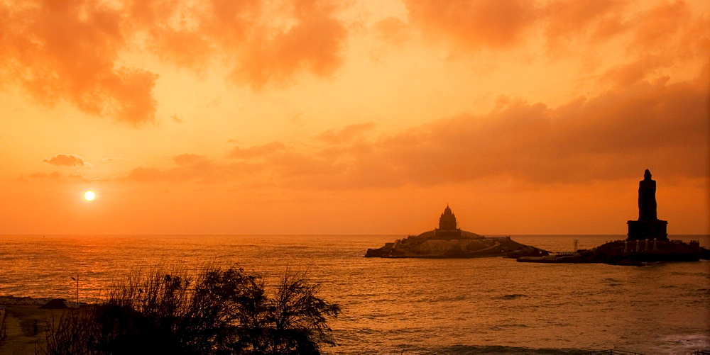 South India Tamil Nadu Kanyakumari Thiruvalluvar statue