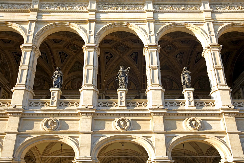 Vienna Opera house facade