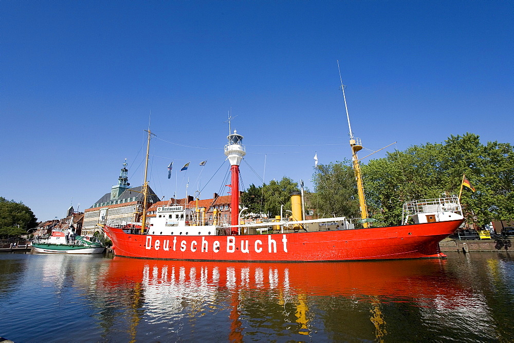 Lightship, Townhall, Emden, East Frisia, North Sea, Lower Saxony, Germany