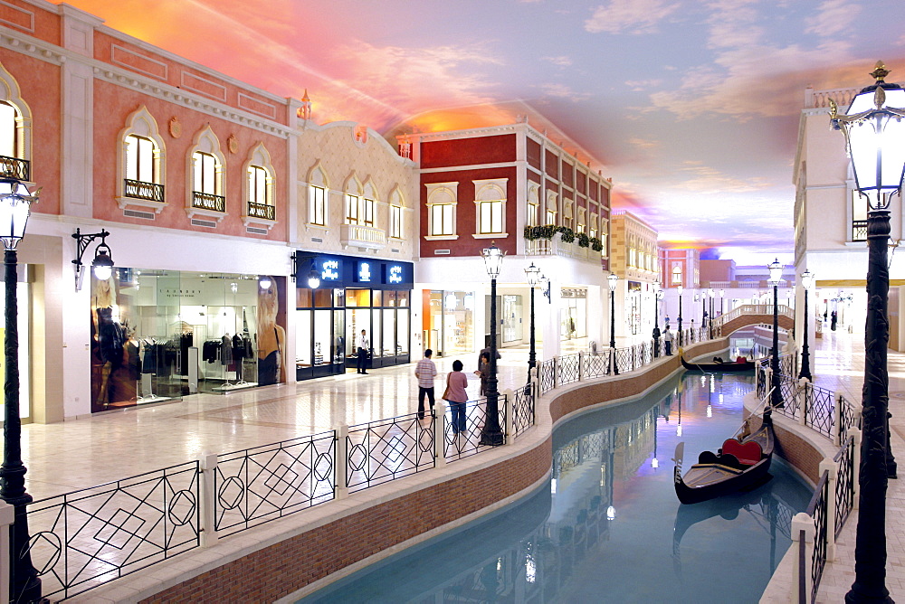 Villagio Shopping Mall, Doha, Qatar